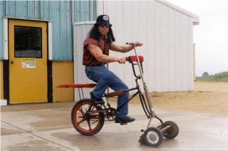 Illustration for article titled Bike/Lawnmower Hybrids Make Lawn Upkeep More⦠Fun?